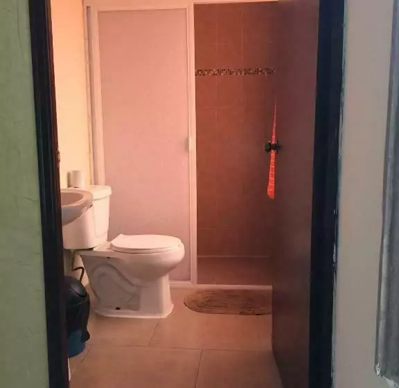 ホテル Alameda Maravatio