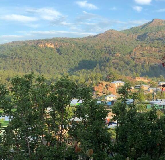 فنادق الكبسولة Jade