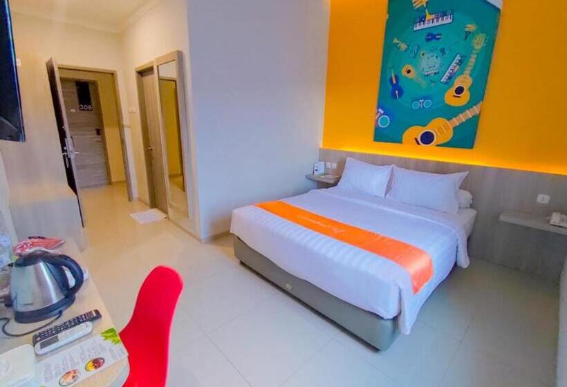 בית מלון כפרי Front One Budget Abepura