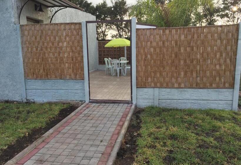 هتل Palm Grove Farm