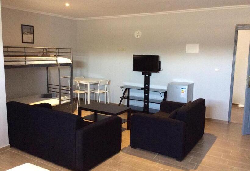 هتل Palm Grove Farm