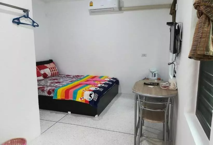 Majatalo เซราะกราว โฮมสเตย์