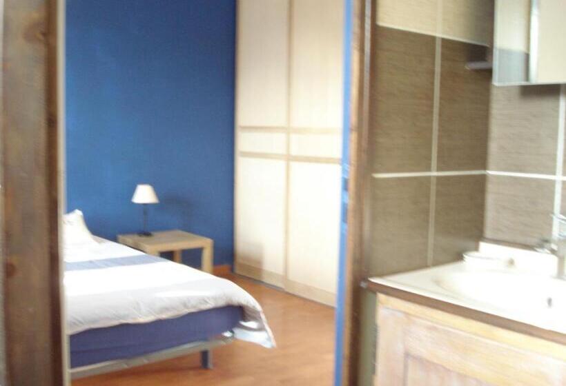 Pensionat Domaine Des Cigales, Chambre D Hôtes