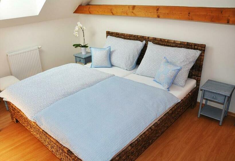 פנסיון Ekofarma Horní Chrášťany