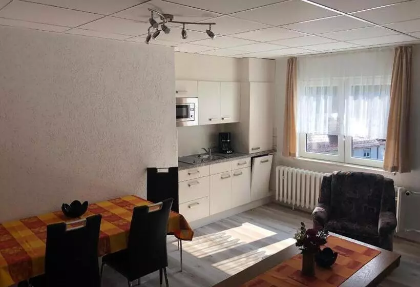 ペンション Haus Sonnenwalde   Familie Ruhe