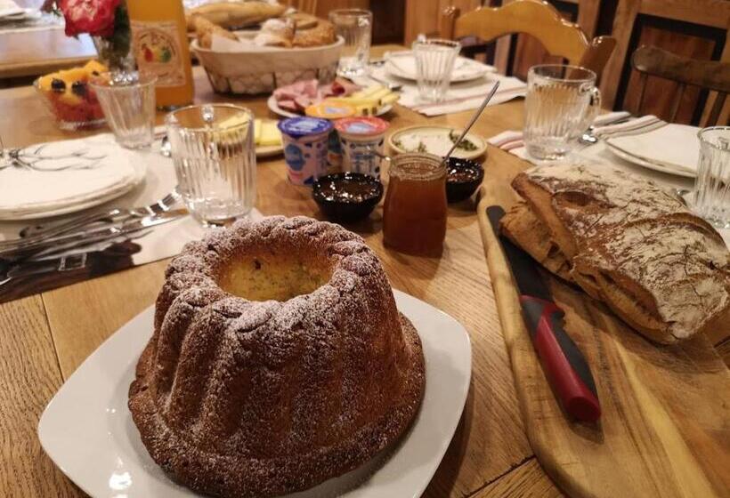 פנסיון Maison Le Rozet