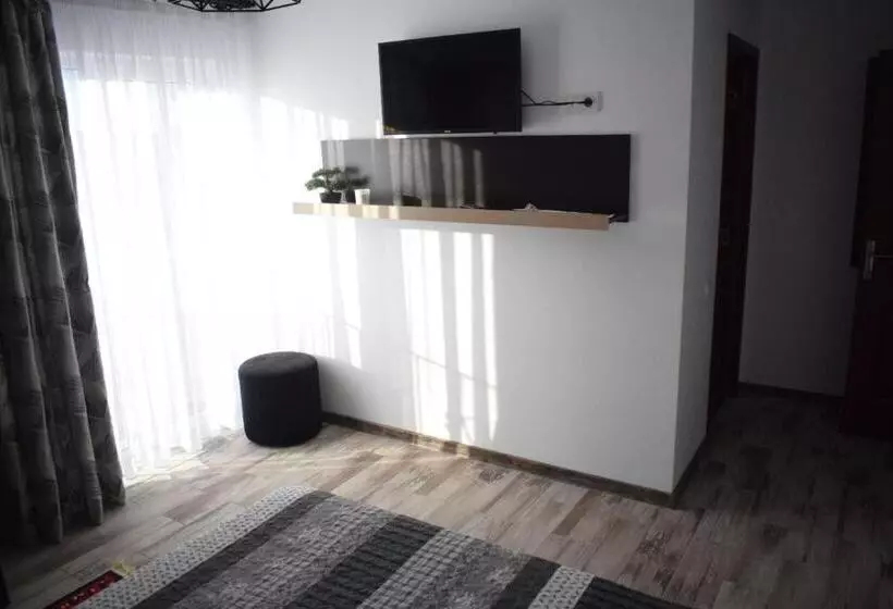 Majatalo Casa Dumitru