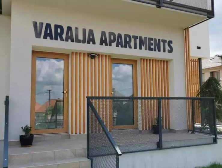 Varalja Apartments