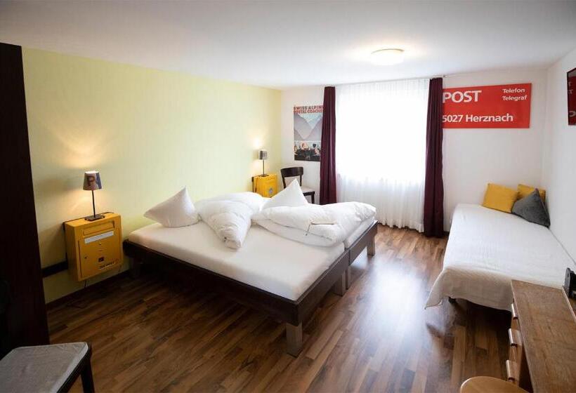 فندق صغير Gasthof Löwen Herznach