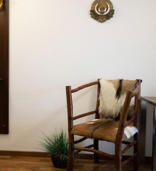 فندق صغير Gasthof Löwen Herznach