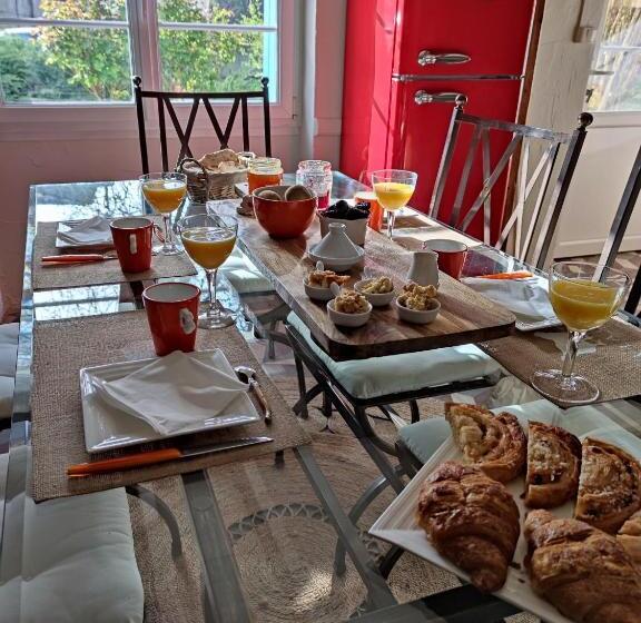 ベッドアンドブレックファースト Maison Du Bois