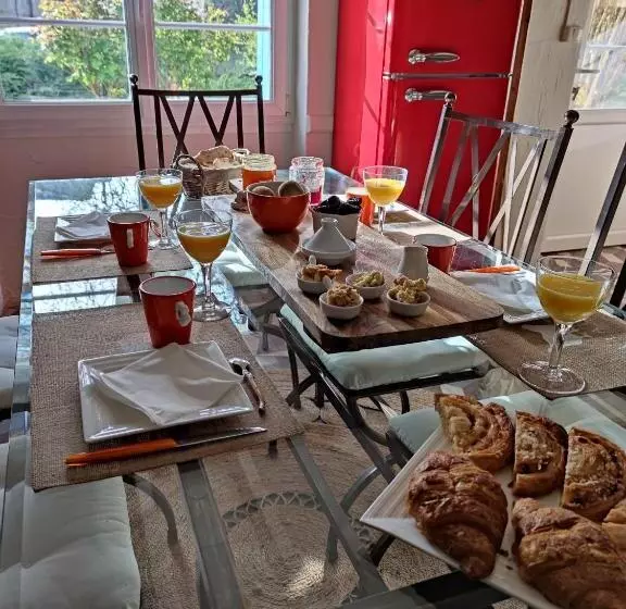 Aamiaismajoitus (B&B) Maison Du Bois