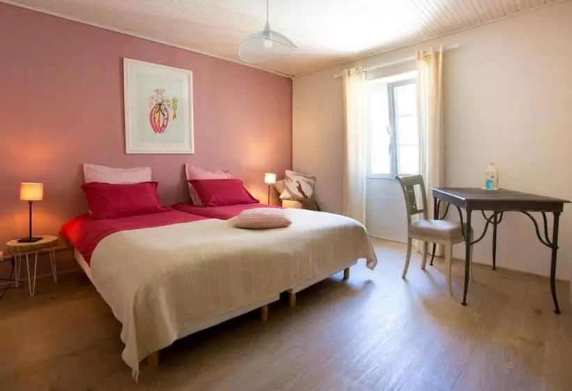 Aamiaismajoitus (B&B) Maison Du Bois