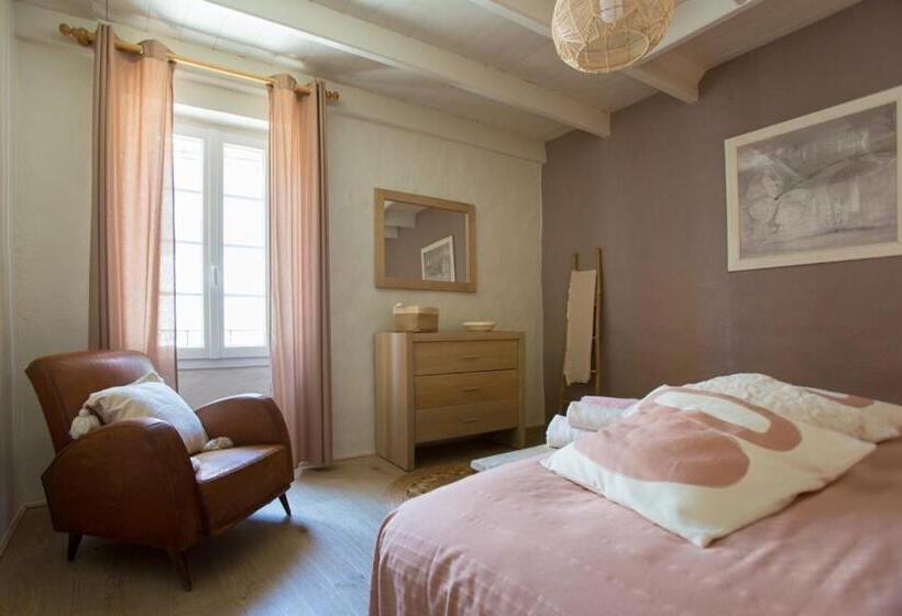 ベッドアンドブレックファースト Maison Du Bois