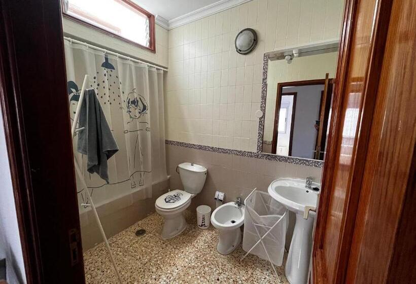 تختخواب و صبحانه Sarah Kite Ii Vv, Room 3