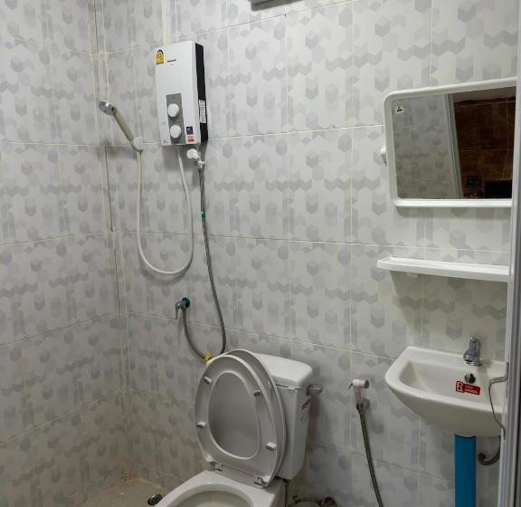 ホテル สวนสบายปลายนารีสอร์ท