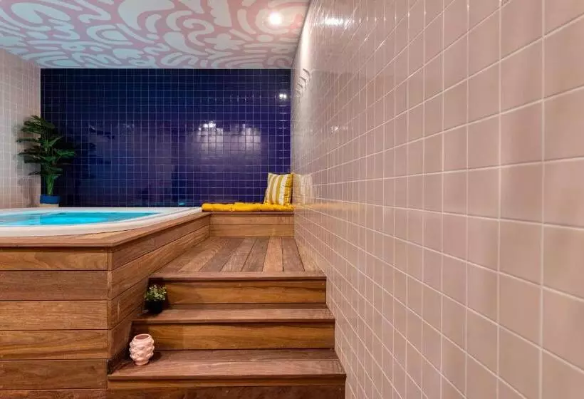 ペンション Casa Mila & Spa   Chambres D Hôtes Raffinées Vue Loire, Spa Bien être