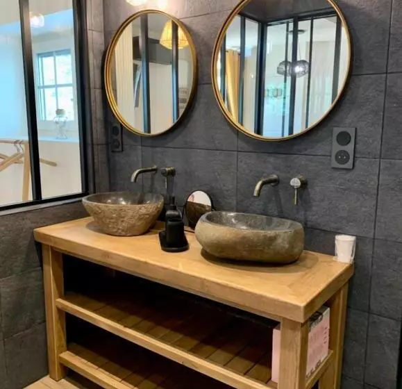 ペンション Chambres D Hôtes L Escale Charmante
