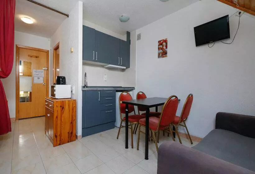 Apartamentos Solaris 3000