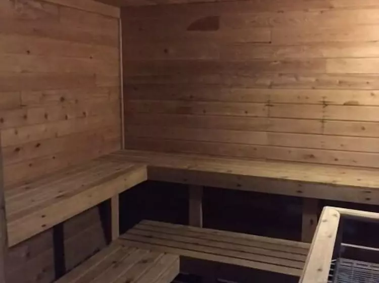 Hotelli Paddle Wheel Inn