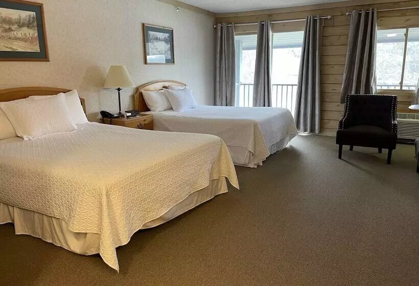 Hotelli Paddle Wheel Inn