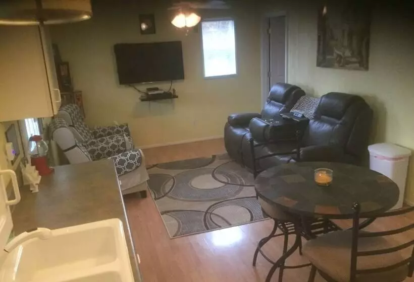 ホテル Rock Ridge Rentals