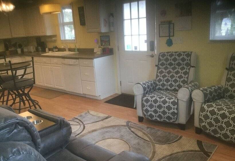 ホテル Rock Ridge Rentals