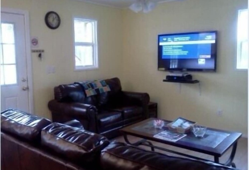 ホテル Rock Ridge Rentals