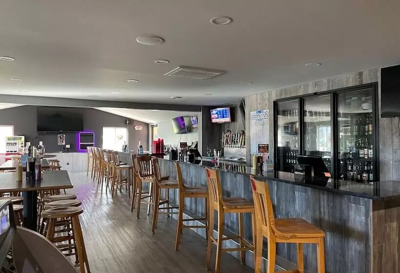 Hotelli West Park Inn