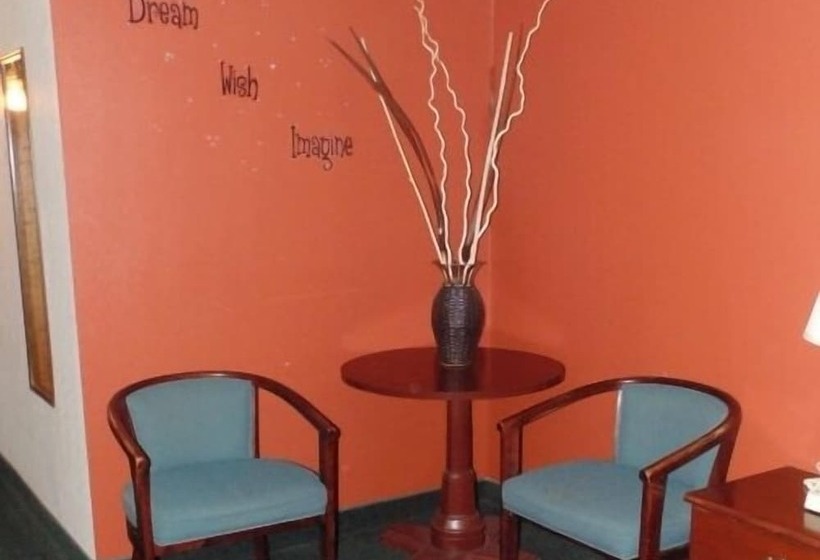 فندق West Park Inn