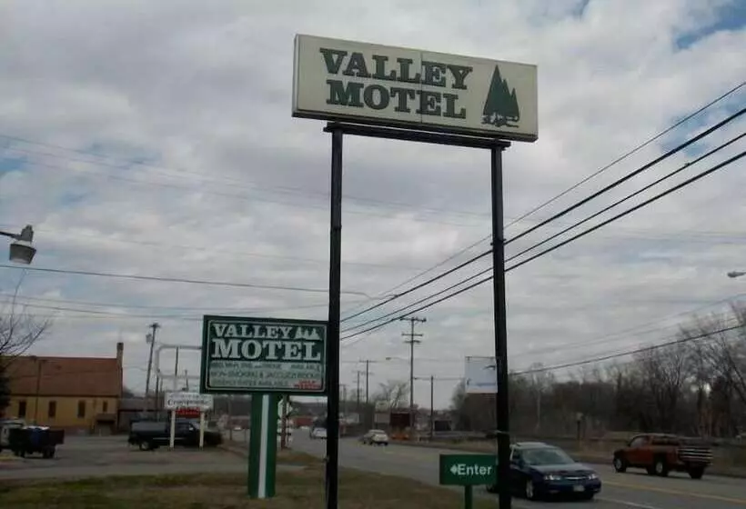 The Valley Motel