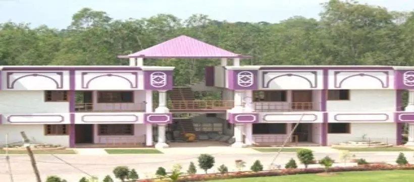 Hotelli Ganpati Resort