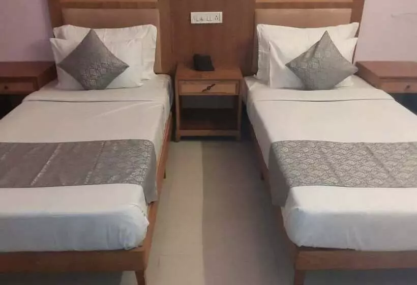 Hotelli Ganpati Resort