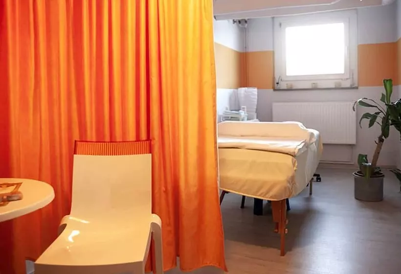 ホテル Jugendgastehaus Dresden   Hostel
