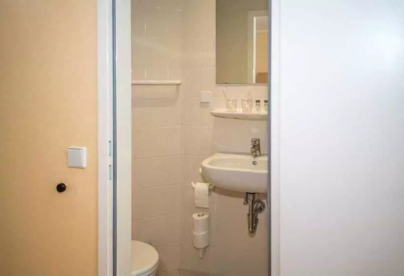 ホテル Jugendgastehaus Dresden   Hostel