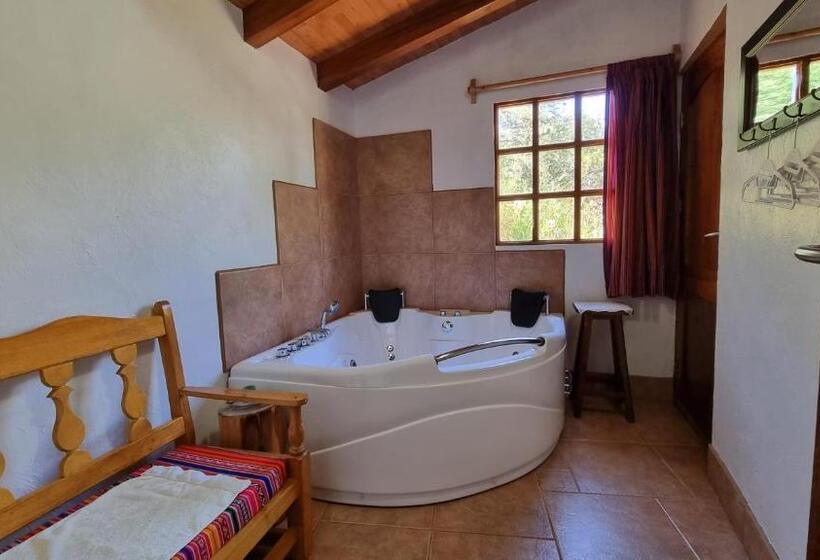 هتل Copacabaña Lodge