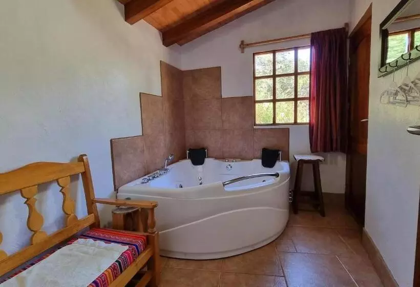 هتل Copacabaña Lodge