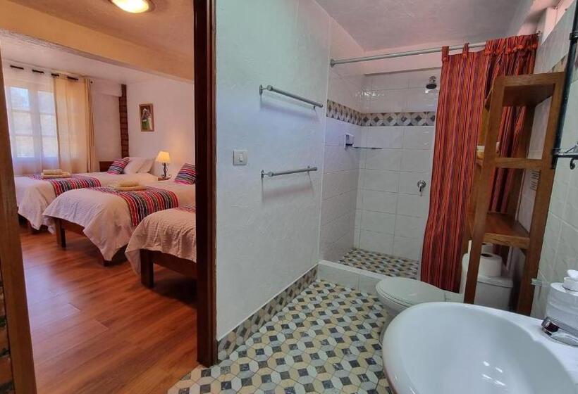 هتل Copacabaña Lodge