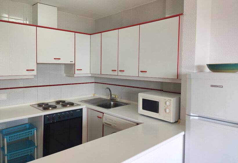 Apartamentos Surfing 3000