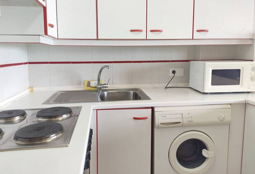 Apartamentos Surfing 3000