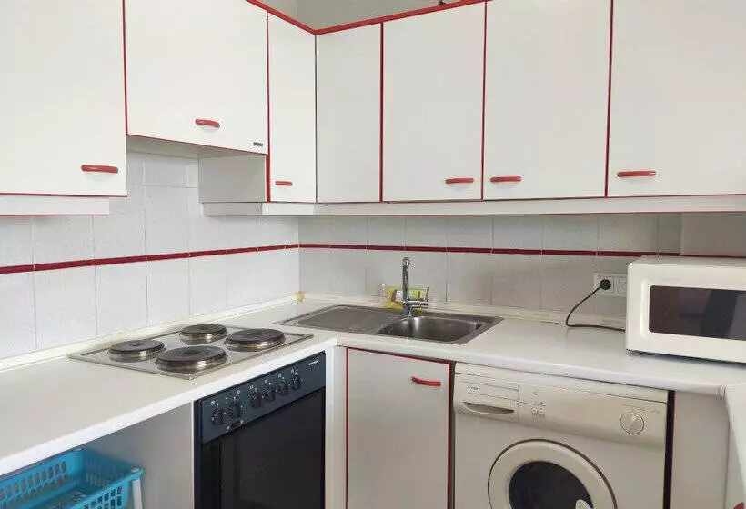 Apartamentos Surfing 3000