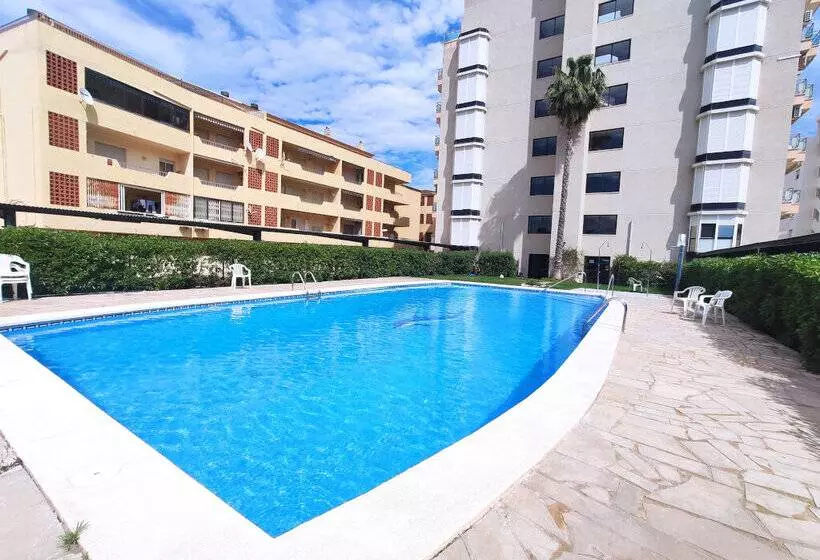 Apartamentos Surfing 3000