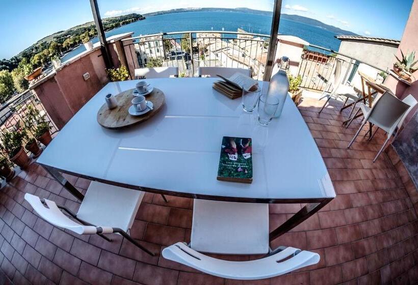 민박 Domus Angularia