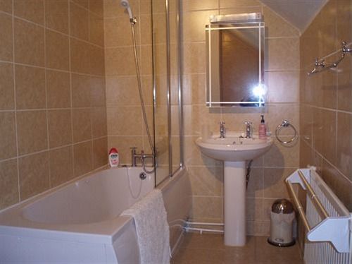 مبيت وإفطار Roslyn House