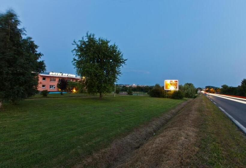 Cit Hotel Du Circuit