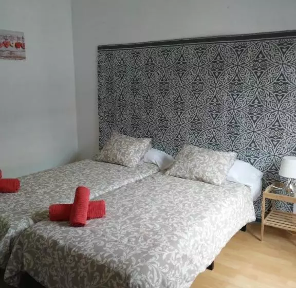 Dos Torres Pilar Suites Pilares Vistas A La Ofrenda 3 Balcones A Calle Alfonso I