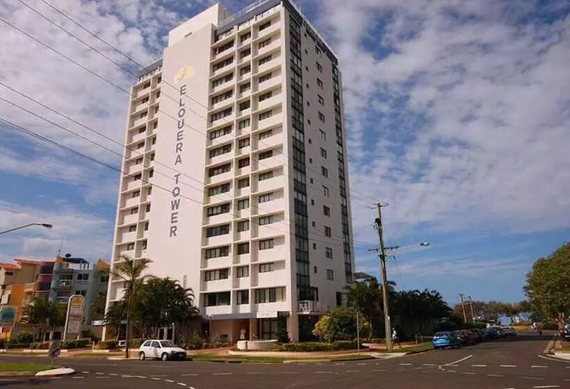 Elouera Tower Beachfront Apartments