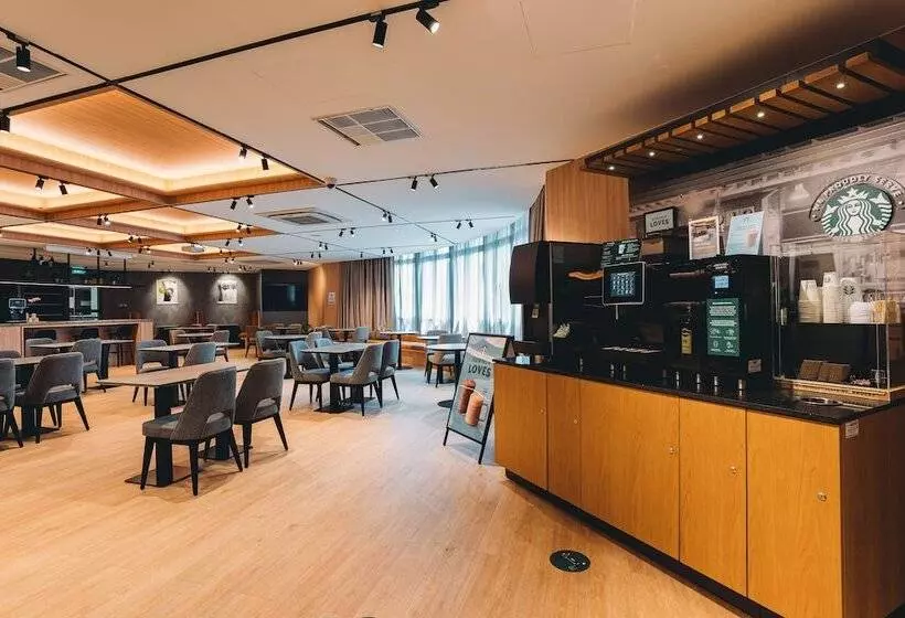 Great World Serviced Apartments