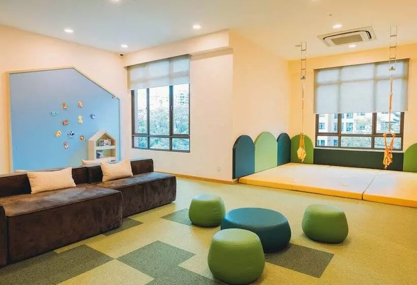 Great World Serviced Apartments