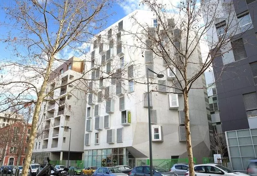 B&b Hotel Marseille Euromed